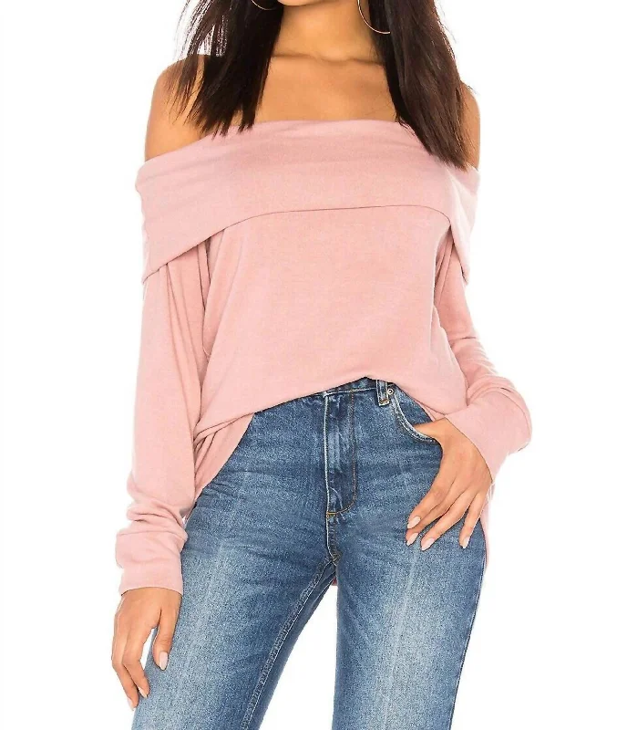 Luxury Style Brooklyn Off The Shoulder Sweater In Pink